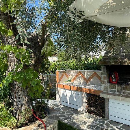 לימנאס Violeta Apartments מראה חיצוני תמונה